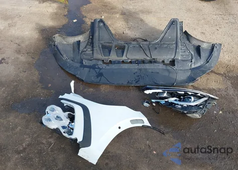 2024 Volkswagen Golf Gti 2.0T Autobahn z USA, uszkodzony, nr VIN WVWVA7CD3RW133176